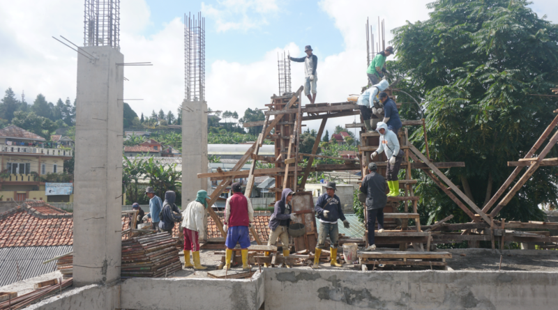 Pengecoran kolom lantai mezanin masjid eco 2