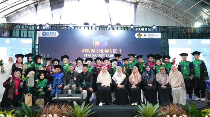 wisuda-stai-daarut-tauhiid-2